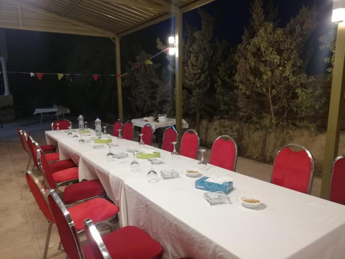Madaba Camp Resort Buitenkant foto